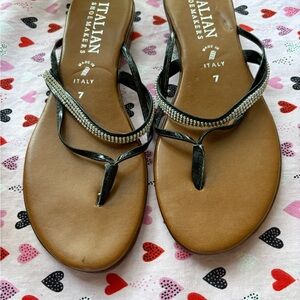 Italian Shoemakers Black and Silver Thong Sandals